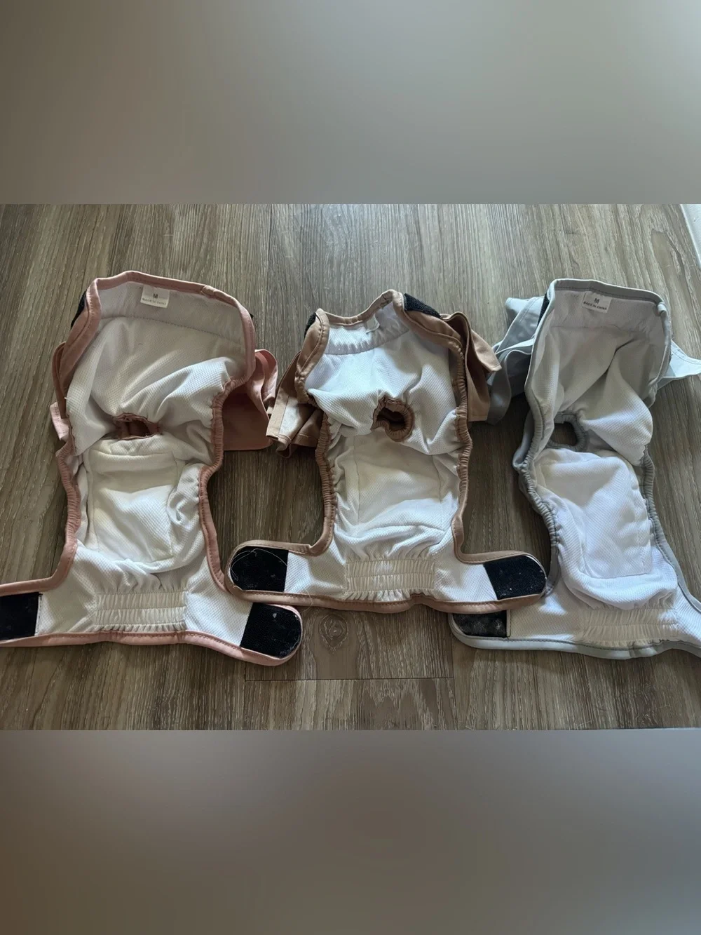Puppy training pants w/ruffle